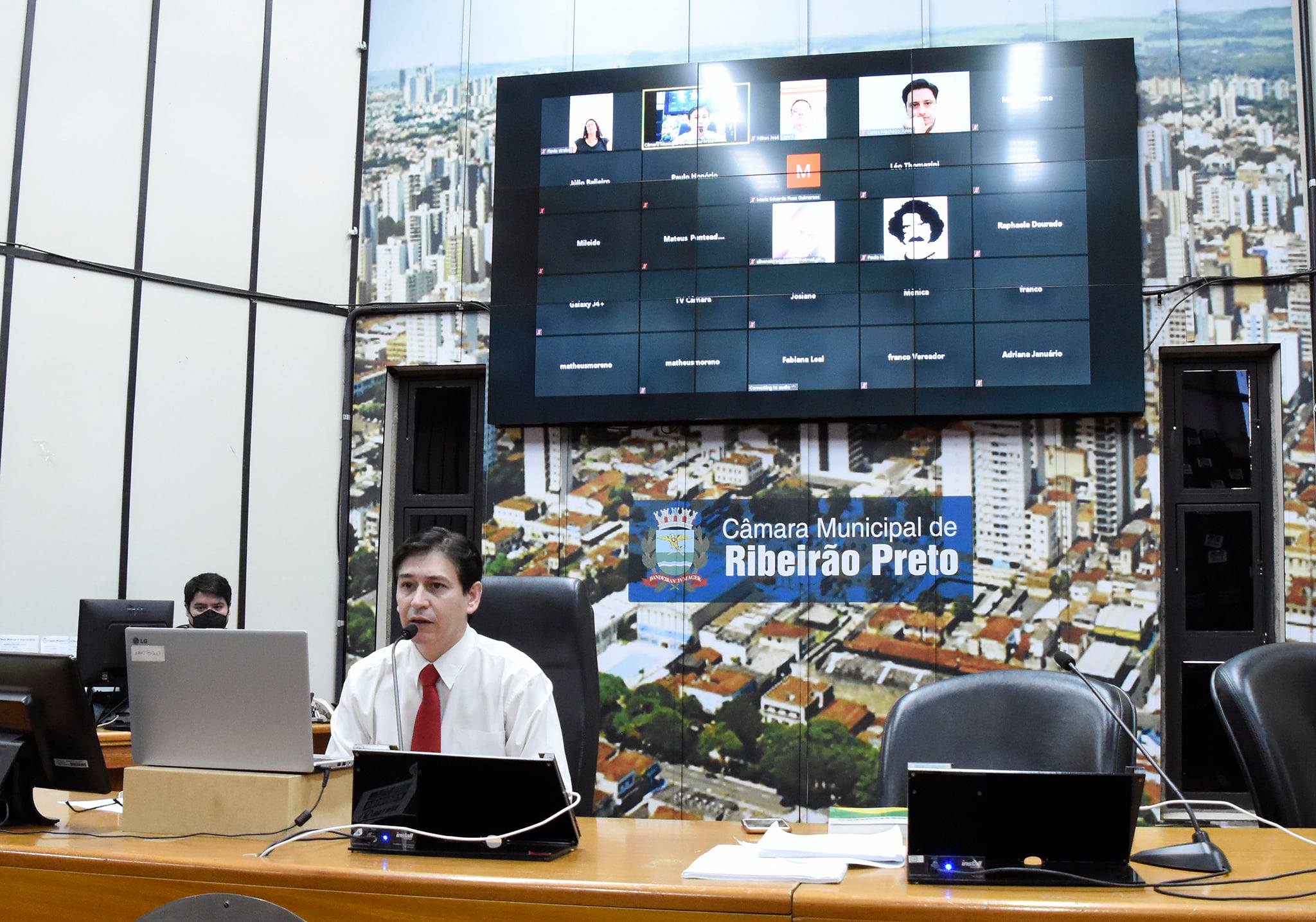 Escola do Parlamento encerra ano de 2021 com balanço positivo