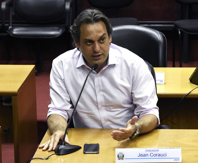 Jean Corauci apresenta projetos visando a saúde de jovens e crianças