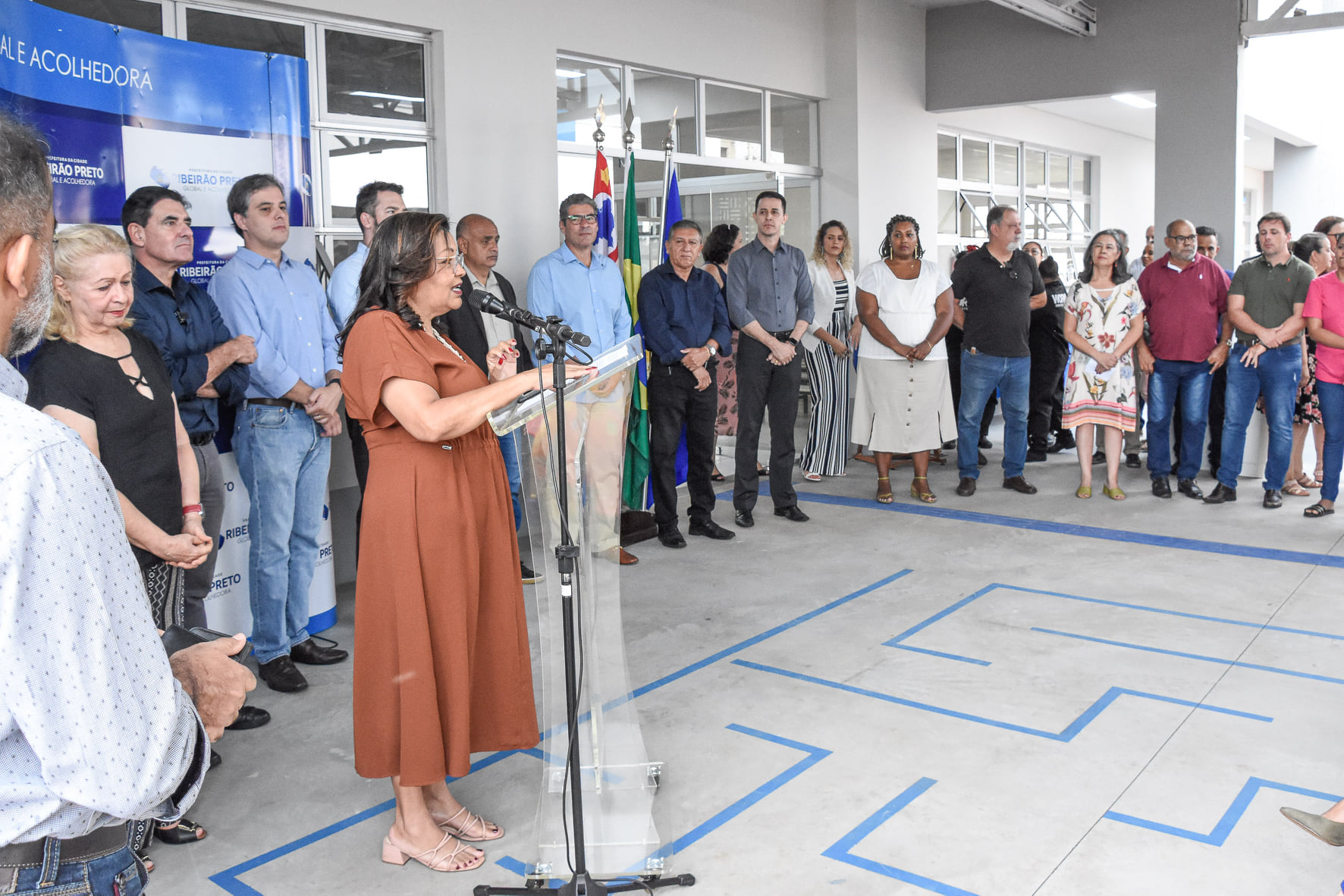 Câmara participa de inauguração de escola no Jardim Marchesi