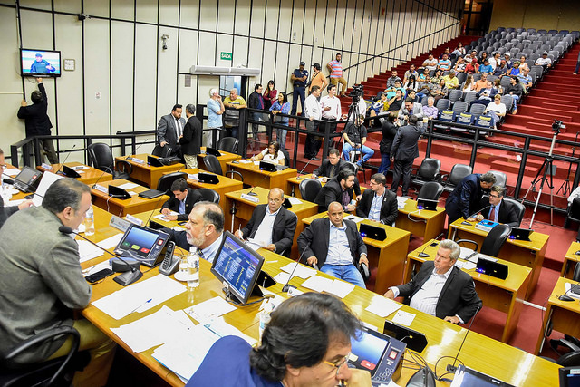 Câmara retorna do recesso legislativo com sete matérias na pauta