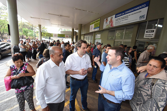 Comissão do Bom Prato ouve pacientes do Hospital das Clínicas