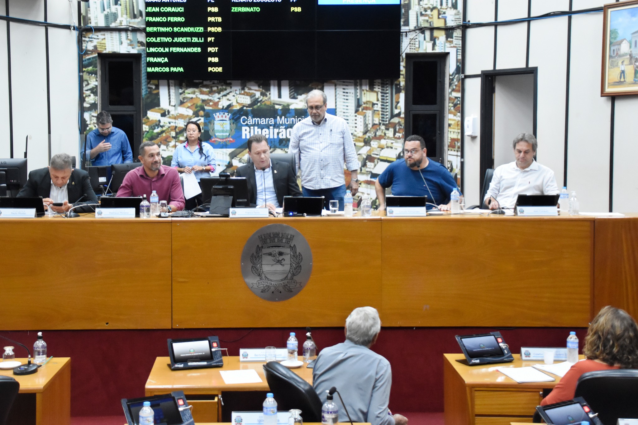 Parques públicos deverão oferecer cadeira de rodas