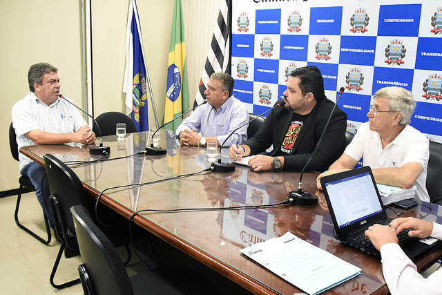 CPI ouve engenheiro responsável por obras na Avenida de entrada do Ribeirão Verde 