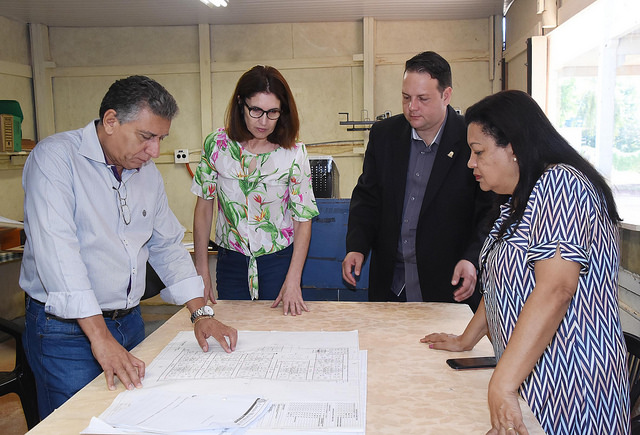 Constituída a comissão para acompanhar as obras do anexo