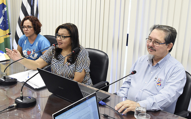 Comissão na Câmara debate inclusão das pessoas com autismo 