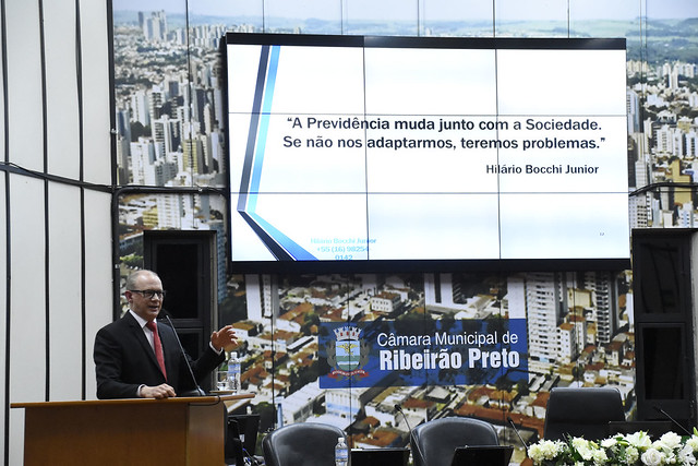 Escola do Parlamento realiza palestra sobre Reforma da Previdência 