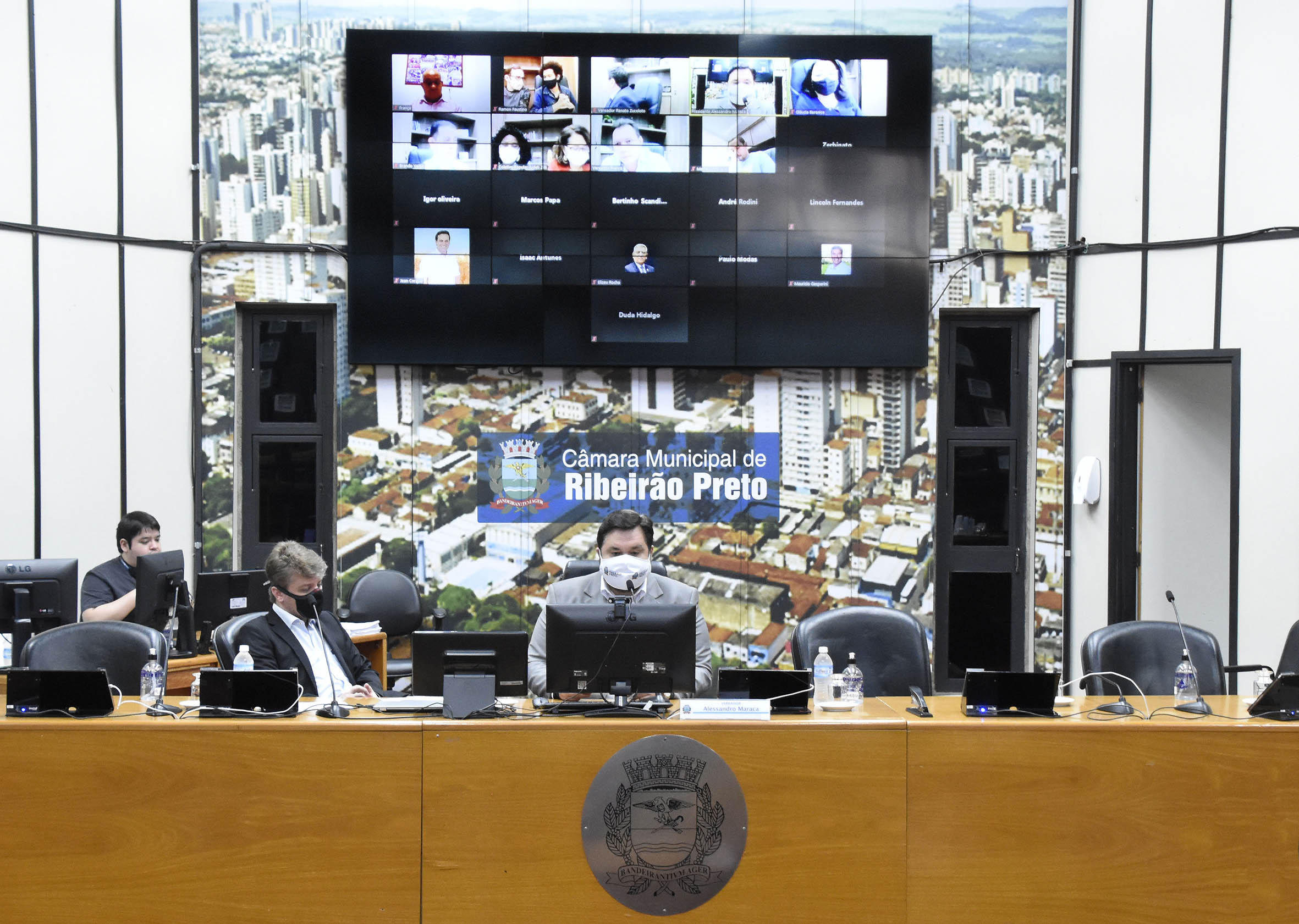 Por unanimidade, Câmara aprova Auxílio Emergencial em parceria com a Prefeitura