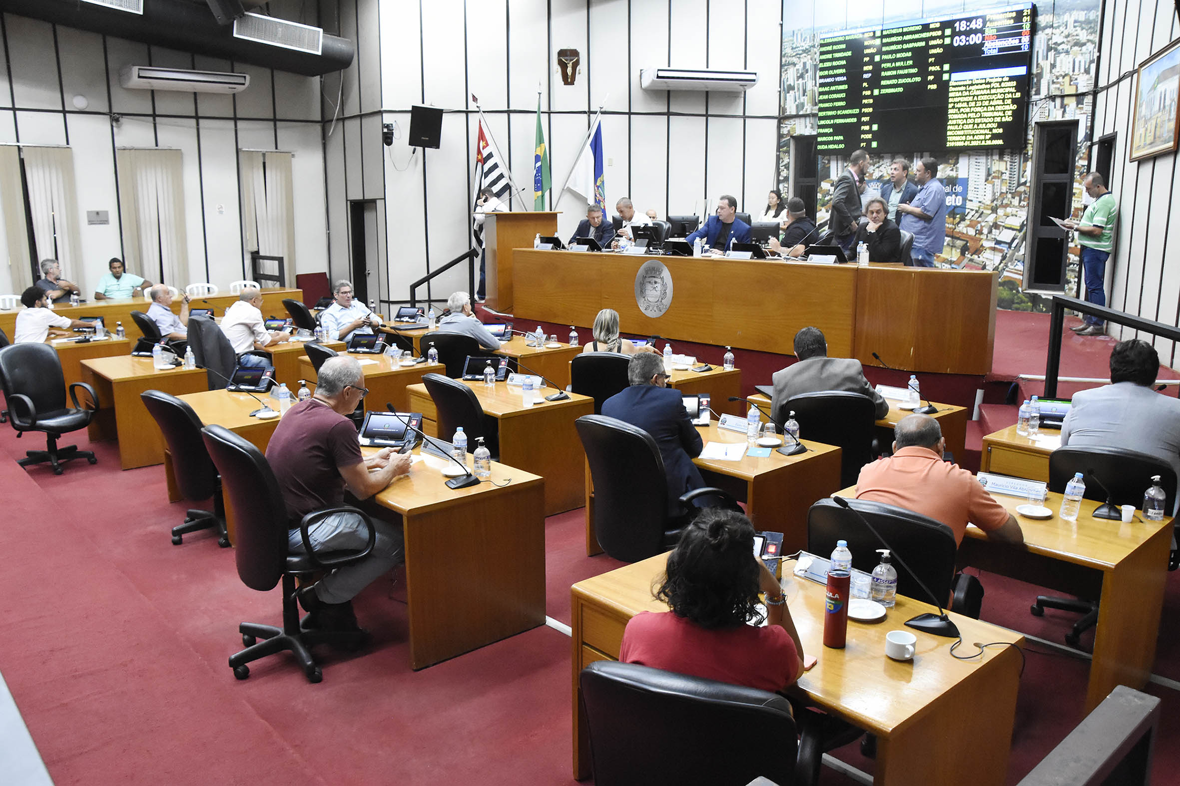 Legislativo aprova homenagem aos 50 anos da Casa do Vovô