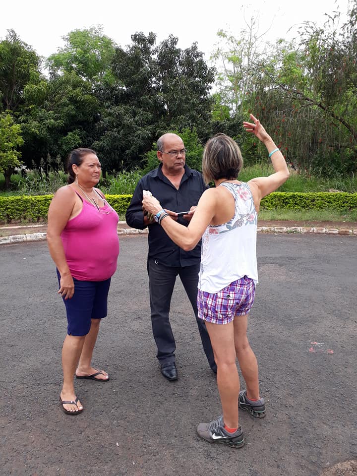 Moradores do Jardim Interlagos solicitam coleta de galhos e reforço na iluminação