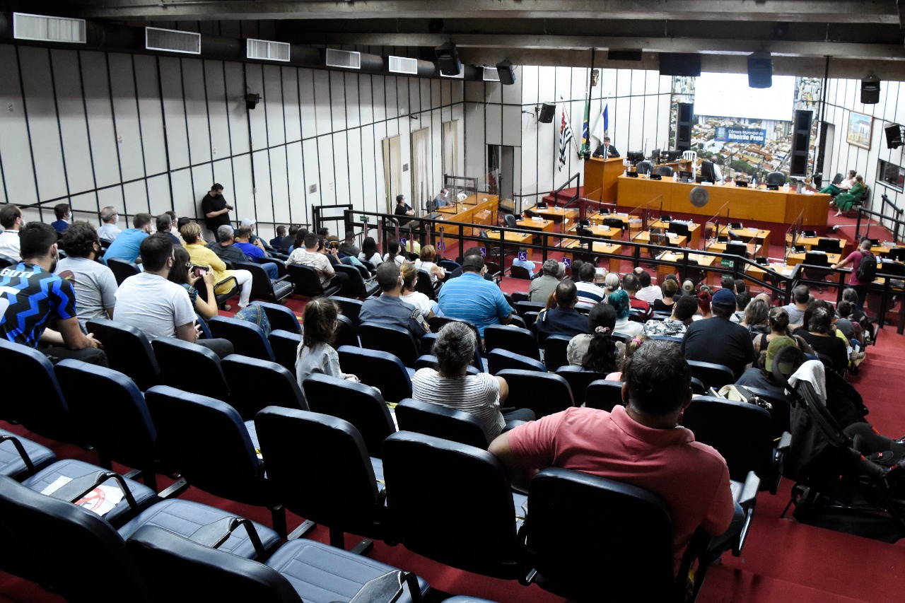 Regulamentação de food trucks foi discutida em audiência pública