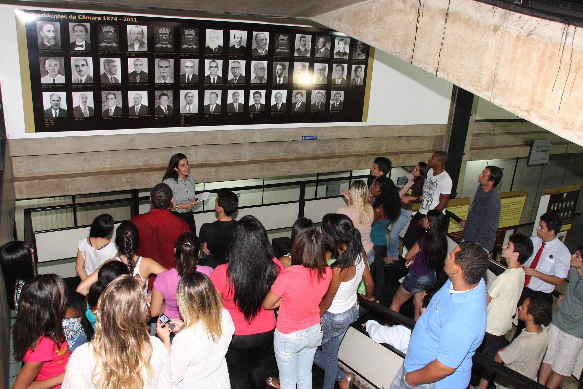 Câmara na Escola recebe alunos do Ensino Médio