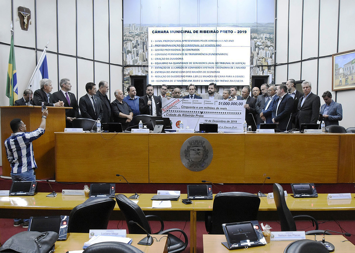 Câmara devolve R$ 51 milhões na soma do triênio desta legislatura