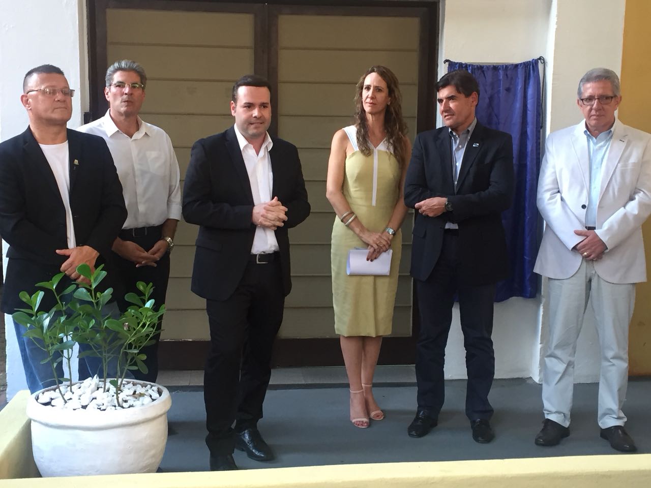 Vereadores participam da inauguração da escola da Moda em Ribeirão