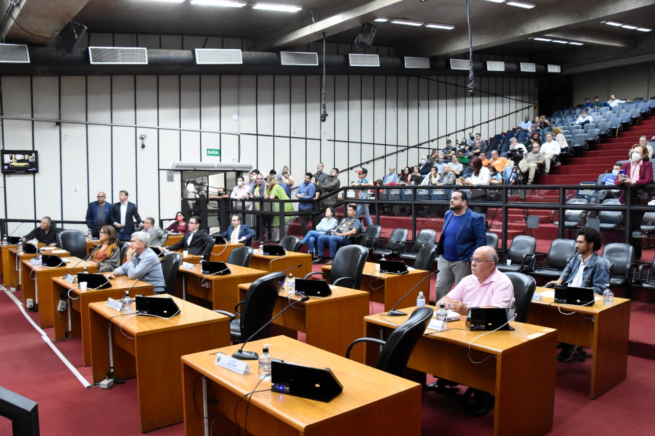 Aprovado projeto que multa comercio flagrado com produtos ilícitos 