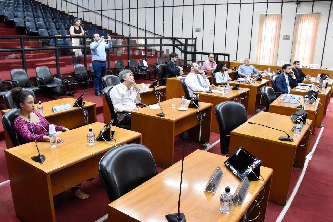 Imóveis tombados no município foi tema de reunião da Comissão Permanente